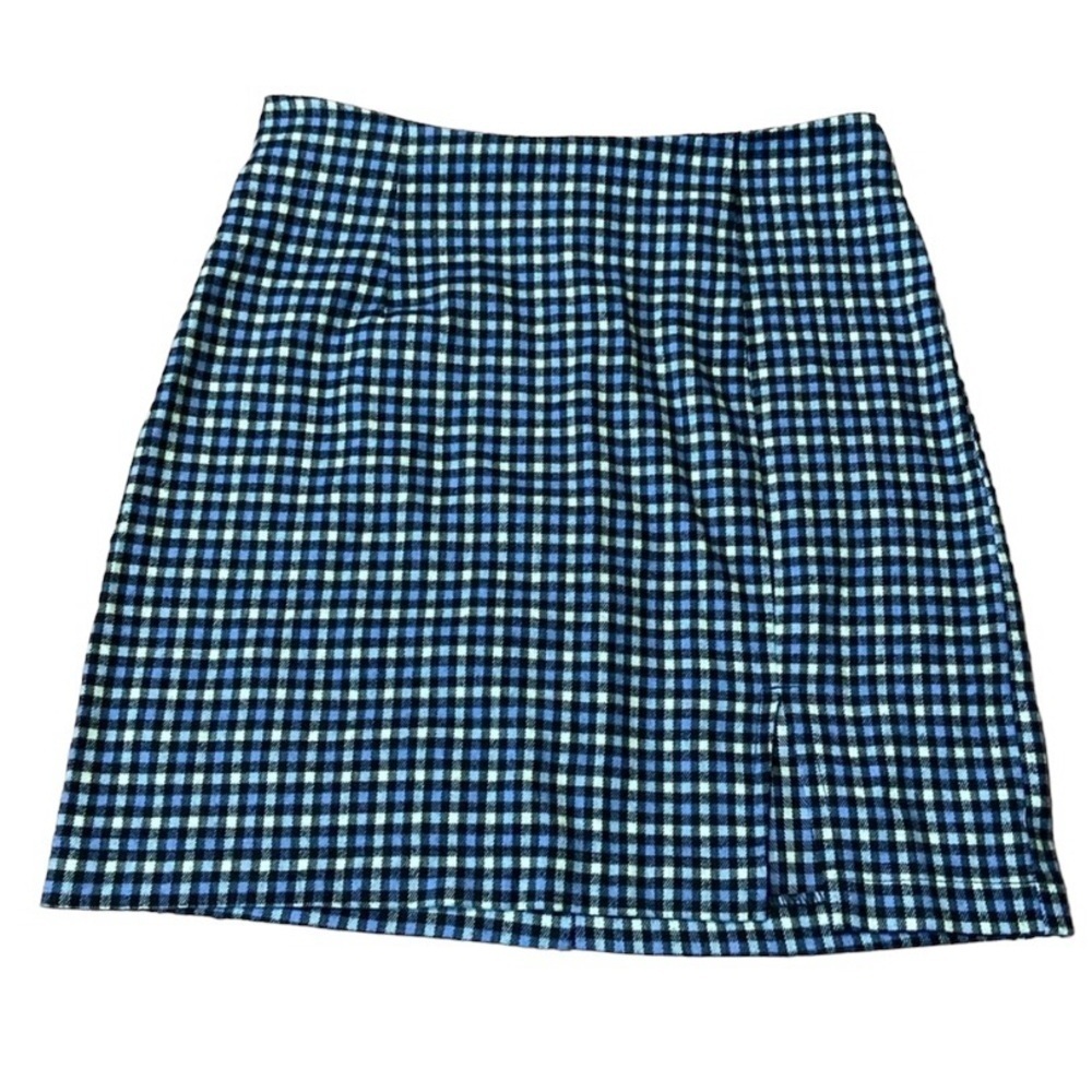 Short blue skirt, size 4